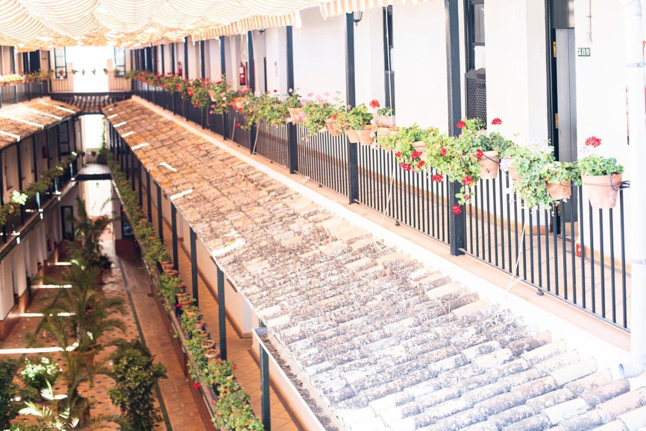 Alohamundi Lumbreras II Apartment Seville Luaran gambar